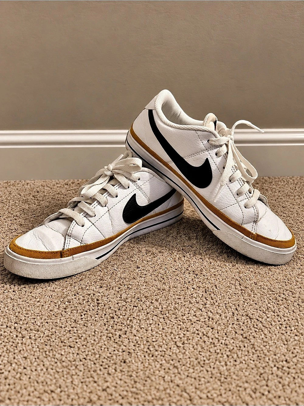 Nike Dunk Low Sneakers White & Yellow US 8
